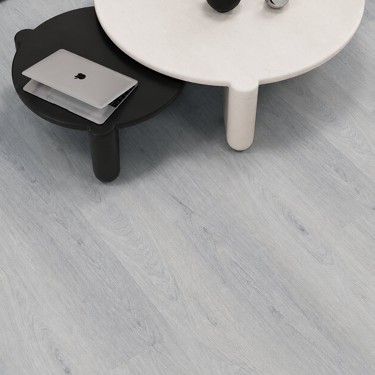 【Next-generation tough flooring that withstands harsh store environments!】 Fully waterproof, highly durable SPC (Stone Plastic Composite) flooring for cafes and restaurants