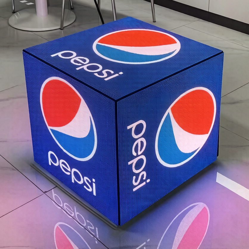 キューブ・ビジョン看板-LEDアニメディスプレイ