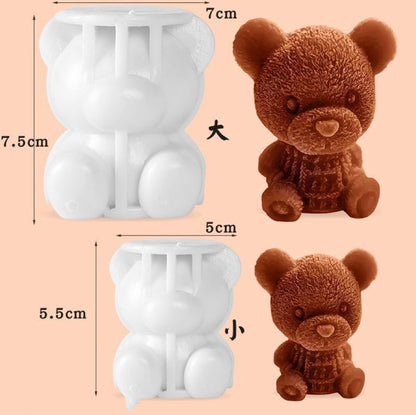 Cute bear-shaped ice