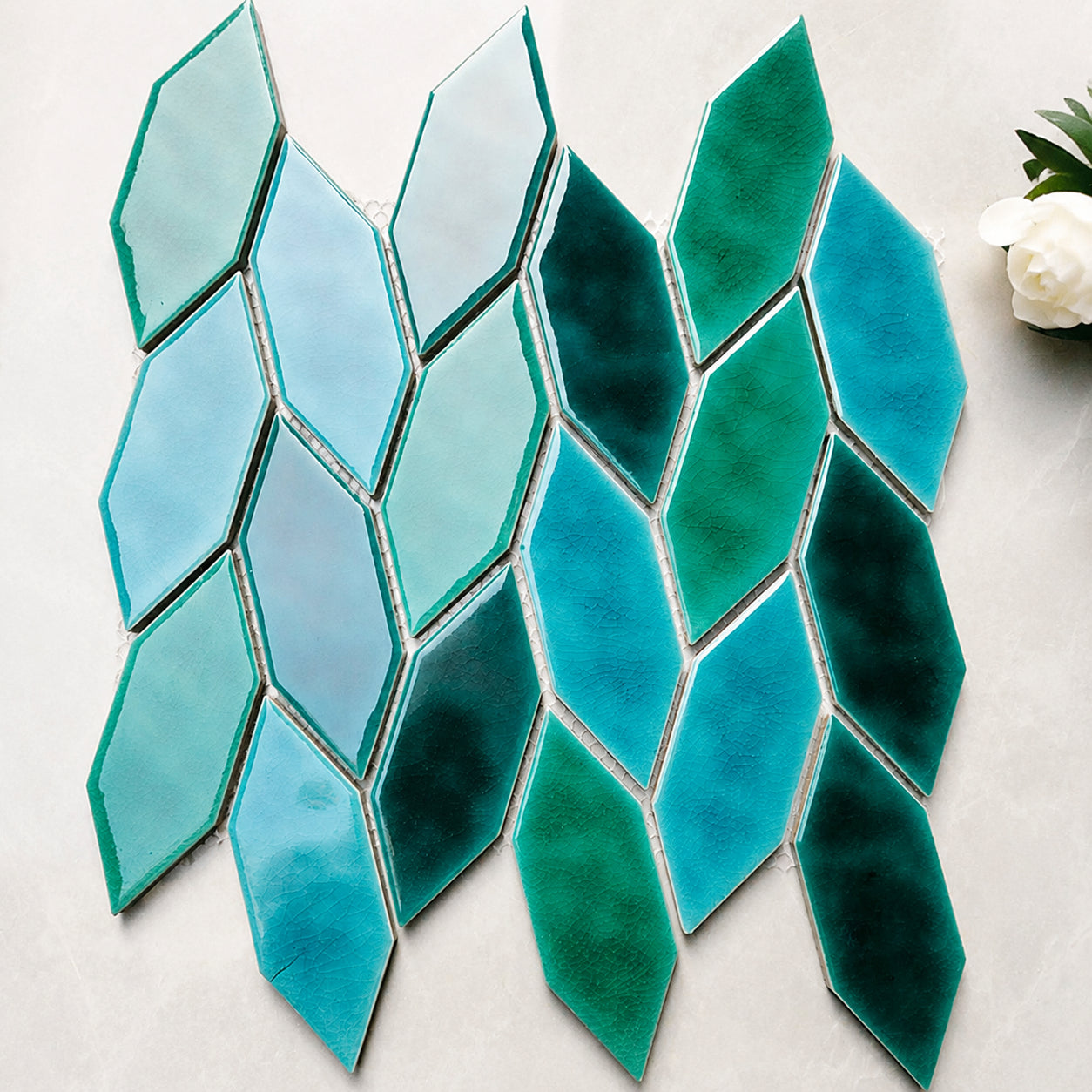 Nordic-style Ink Green Leaf-shaped Ceramic Mosaic Tiles for Kitchens, Bathrooms, and Restaurants (268x268mm)