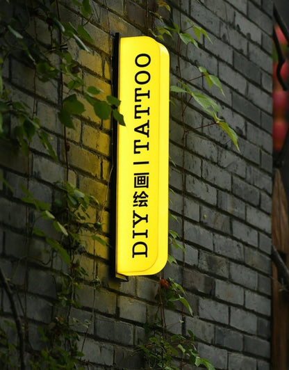 レトロ調ライトアップ壁掛け横長看板 - CafesJapan